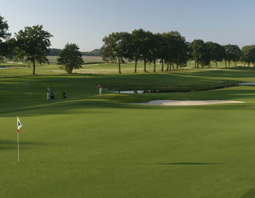 GOLFPLATZBAU Brehmer + Kooistra GmbH führt alle anfallenden Arbeiten mit einem eingespielten Team aus.
